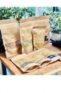 Sušená bylinka s každým předplaceným číslem.