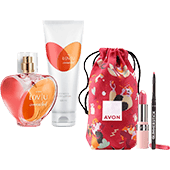 Předplaťte si Týdeník Květy na rok 

a získejte balíček od Avonu s vůní LovU Connected EDP s tělovým mlékem a dárkovou sadu na líčení rtů Iconic Pink v hodnotě 817 Kč.
  

Balíček Avon obsahuje: 
 - LovU Connected EDP a tělové mléko  
 - Dárkovou sadu na líčení rtů Iconic Pink
  

Objevte vůni  Lov U Connected EDP (50 ml) v sadě s vonným tělovým mlékem (125 ml) . 
Vůně, která svými jiskřivými tóny mandarinky, romantické růže a dlouhotrvající aroma santalového dřeva zajistí, že budete se svou láskou propojeni bez ohledu na vzdálenost. 
Toto okouzlující aroma obsahuje100 % přírodní esenciální olej z růže a tělové mléko vaši pokožku nejen skvěle hydratuje, ale také nádherně rozvoní. 

  
Získejte také  dárkovou sadu na líčení rtů Iconic Pink  v roztomilém dárkovém bavlněném sáčku. 
Zde naleznete kultovní tužku na rty Glimmerstick a hydratační matnou rtěnku Hydramatic Hydra Pink, 
která rty hydratuje a zajistí stylový matný finiš díky skvělé pigmentaci. 

  
Pro více informací o produktech navštivte  www.avon.cz. 





  
Neváhejte a objednávejte ihned. Nabídka platí jen do vyčerpání zásob. 

  
Předplatné je na 12 měsíců.


  
 Elektronická verze  časopisu je k tištěné verzi zcela  ZDARMA .
 
Registrujte se na  www.Mojepredplatne.cz  a čtěte svůj oblíbený titul až na 4 zařízeních v E-KNIHOVNĚ.

